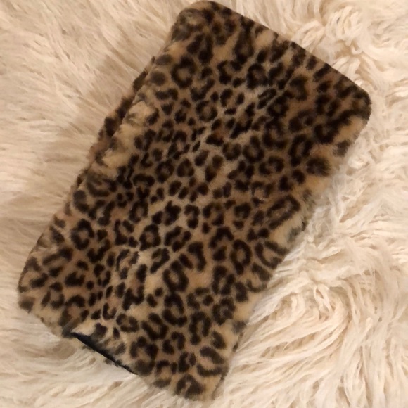 Leopard Faux Fur Shrug Wrap Scarf - Picture 5 of 8